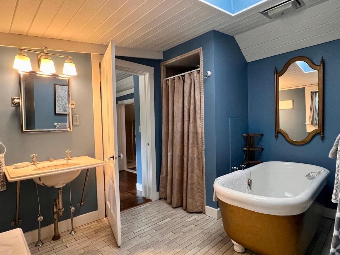 Barncastle Inn 3*